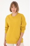 Yumru boyunlu sarı svitter